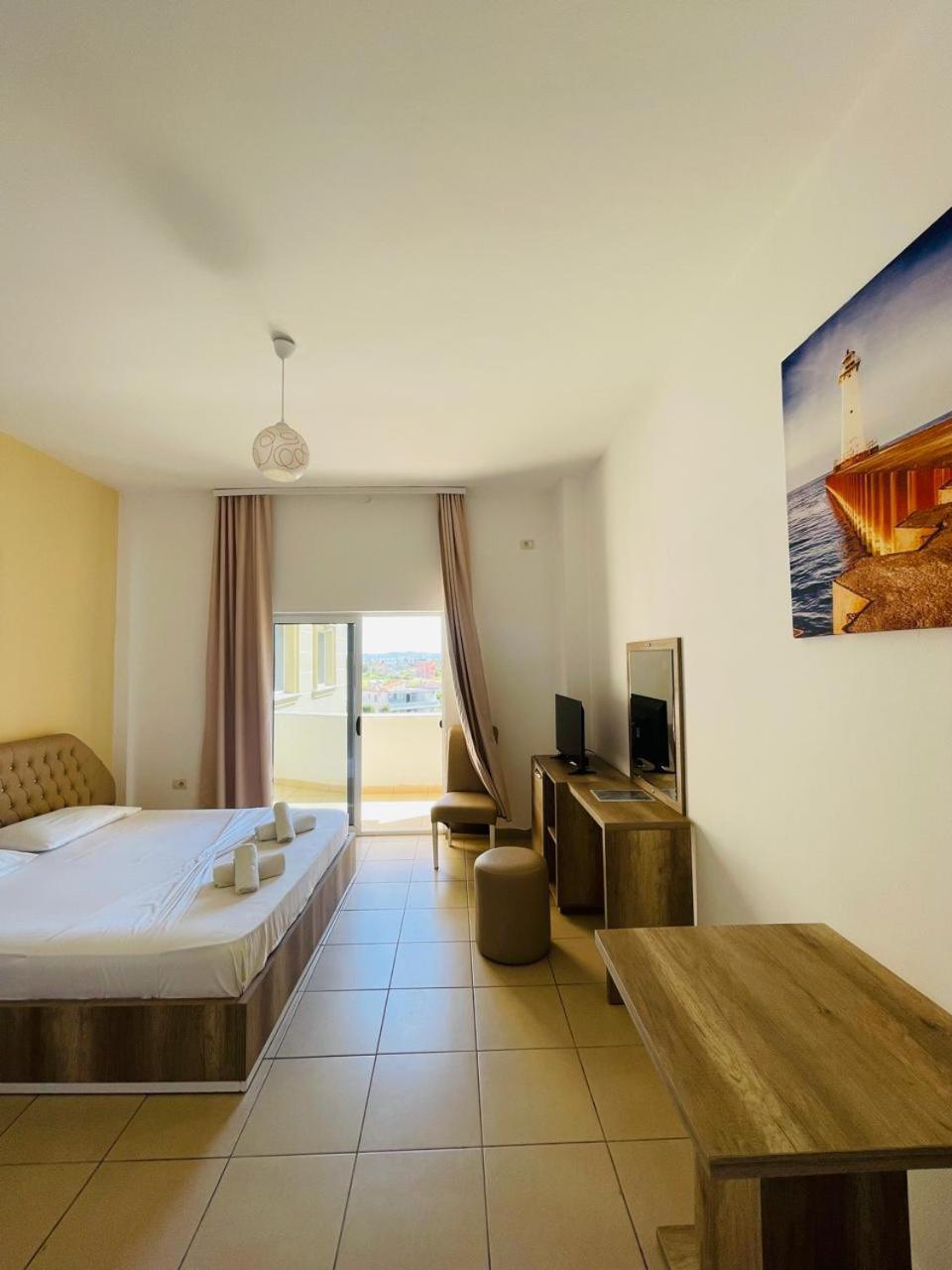 Hotel Princ Golem  Kültér fotó
