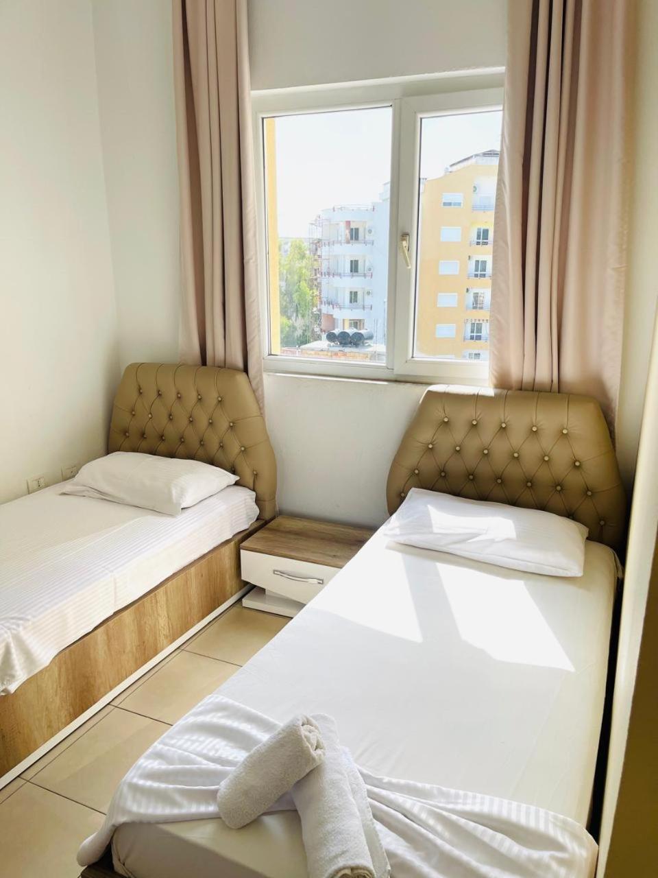 Hotel Princ Golem  Kültér fotó