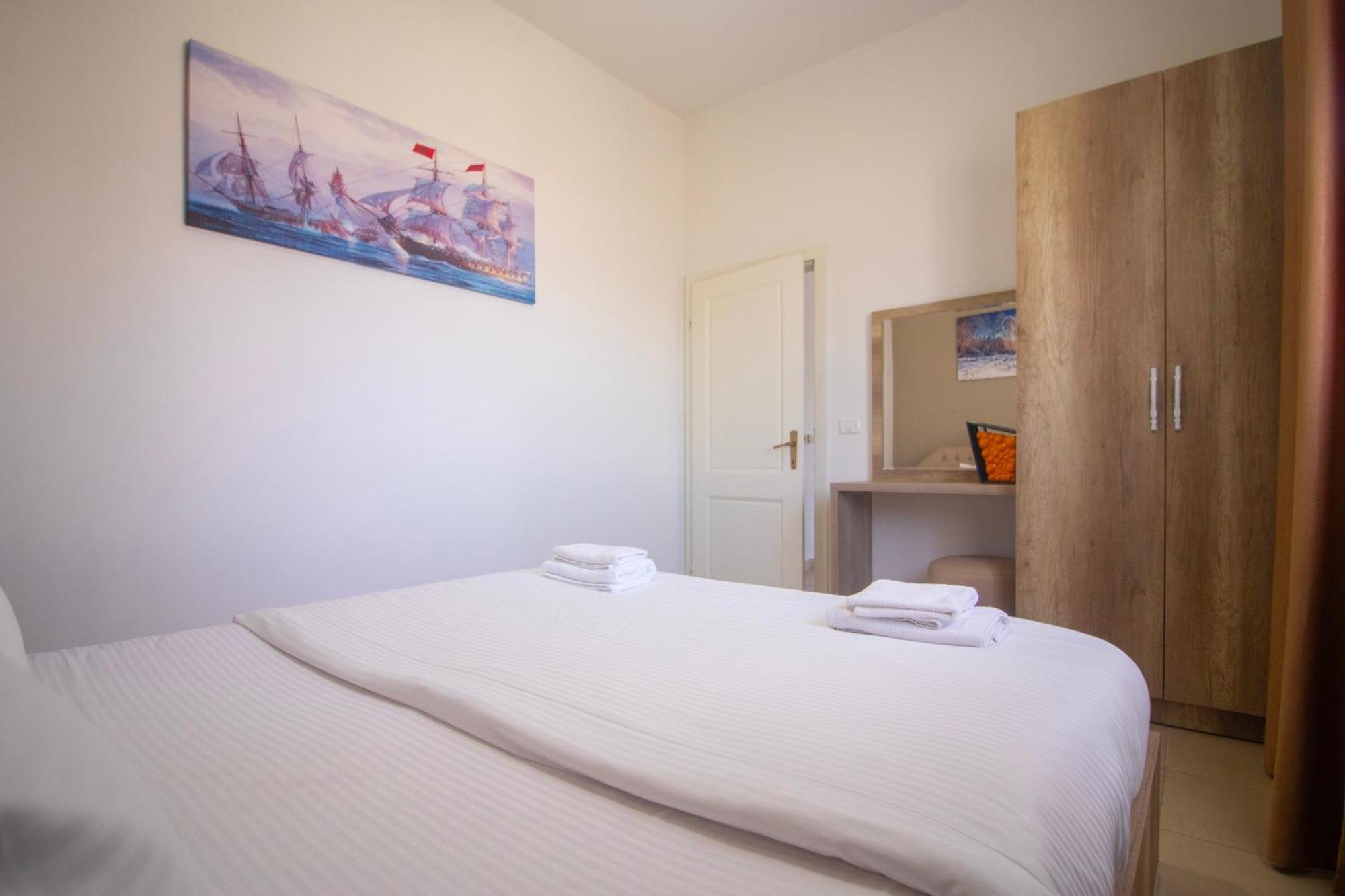 Hotel Princ Golem  Kültér fotó