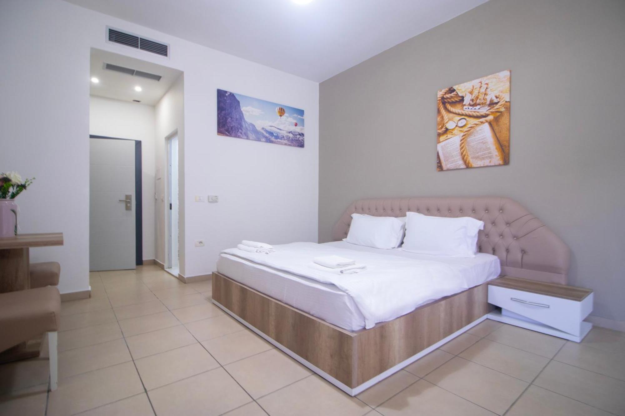 Hotel Princ Golem  Kültér fotó