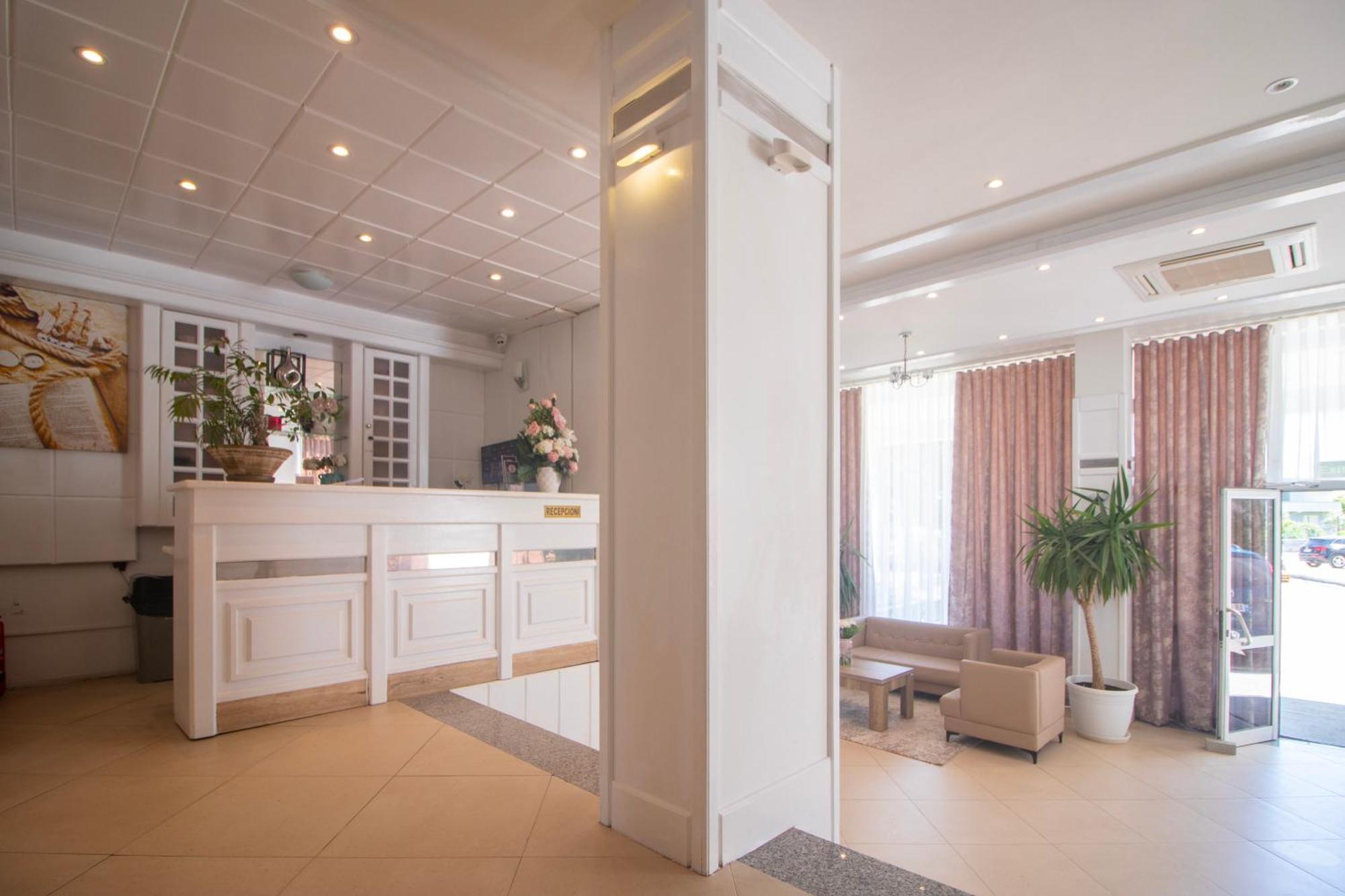Hotel Princ Golem  Kültér fotó