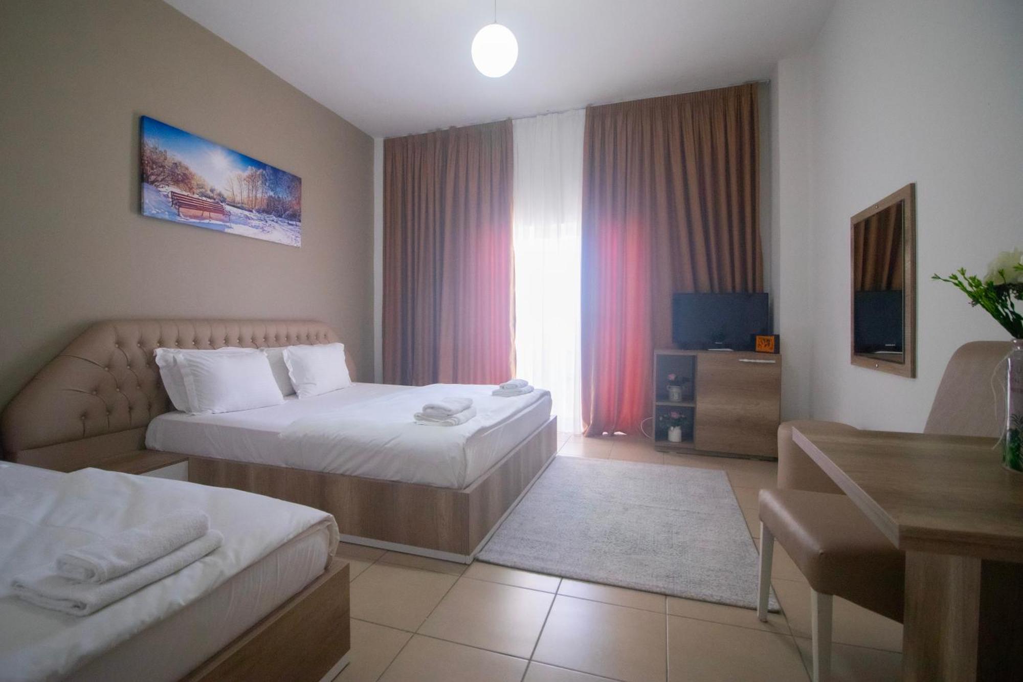 Hotel Princ Golem  Kültér fotó