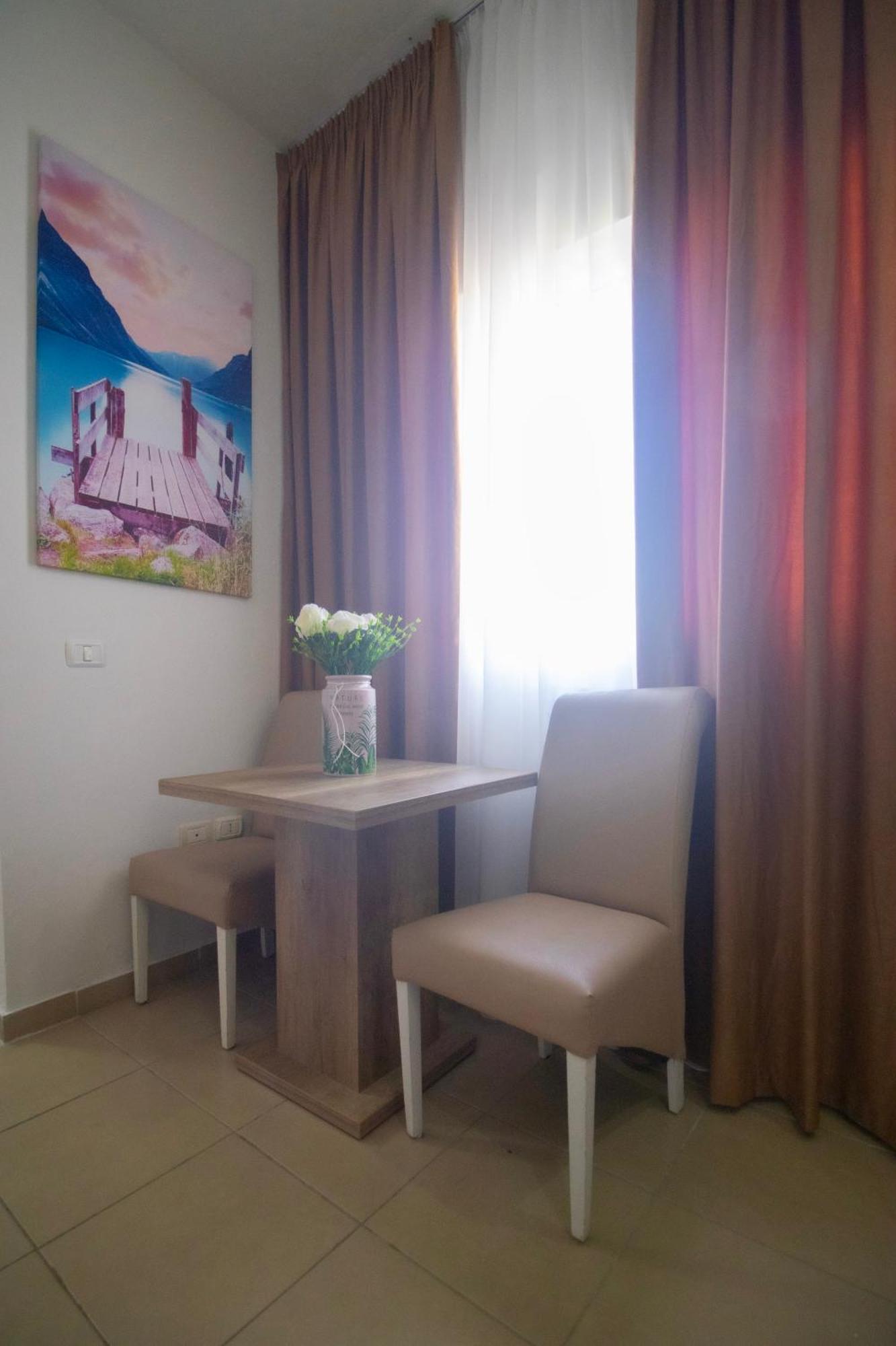 Hotel Princ Golem  Kültér fotó