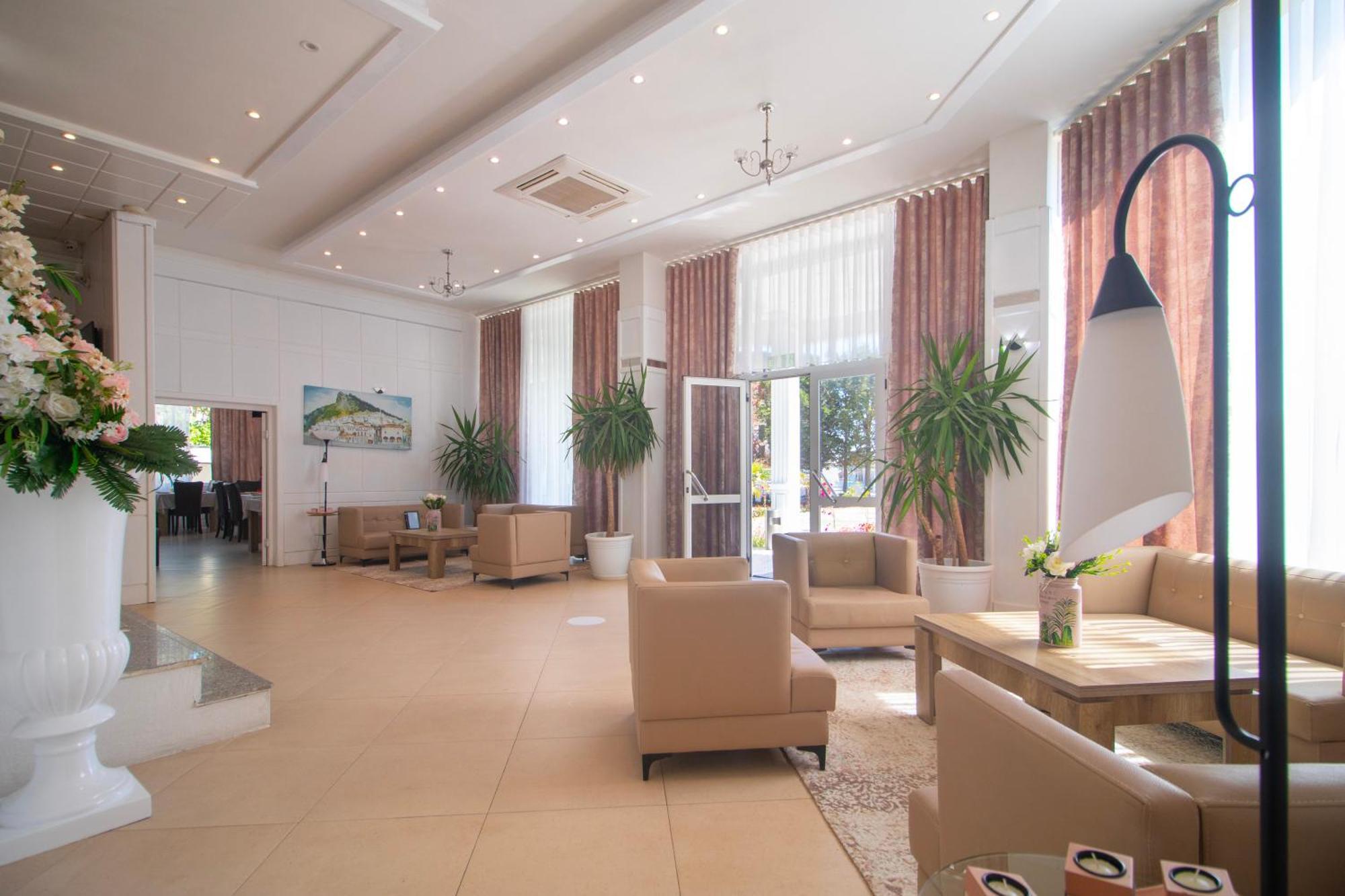 Hotel Princ Golem  Kültér fotó